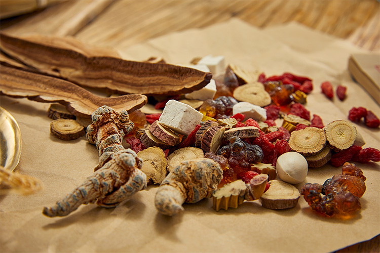 在医院中药区，蒸汽发生器都在忙些什么？(图1)